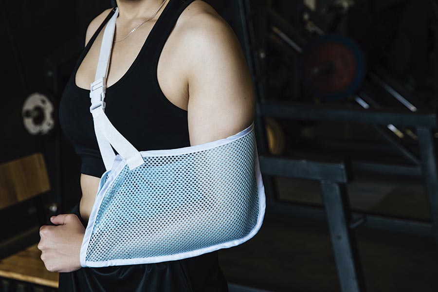 Cabestrillo tras factrura de clavícula